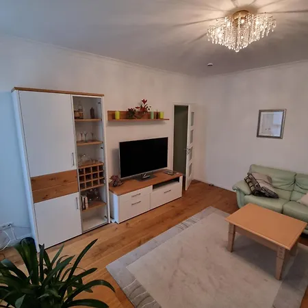 Beautiful In Prenzlauer Berg Apartment