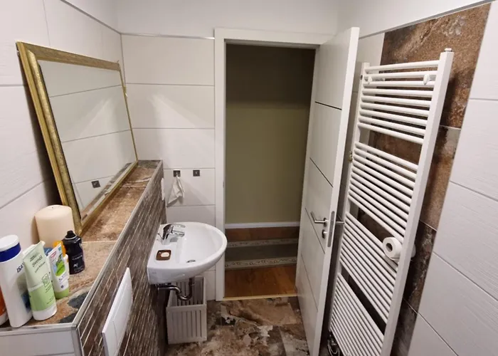 Beautiful In Prenzlauer Berg דירה *